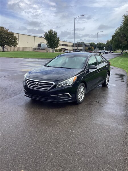 2016 Hyundai SONATA - Photo 1 - Nampa, ID 83687