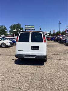 2009 Chevrolet G3500   - Photo 5 - Nampa, ID 83687