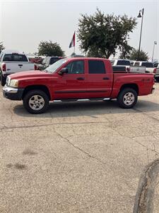 2005 Dodge Dakota SLT   - Photo 2 - Nampa, ID 83687