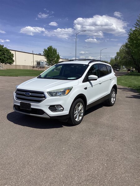 2017 Ford Escape SE   - Photo 1 - Nampa, ID 83687