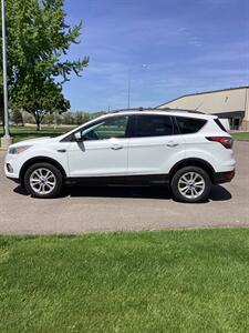 2017 Ford Escape SE   - Photo 2 - Nampa, ID 83687