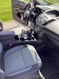 2017 Ford Escape SE   - Photo 10 - Nampa, ID 83687