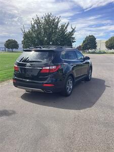 2015 Hyundai SANTA FE GLS 3RD ROW SEATING - Photo 4 - Nampa, ID 83687