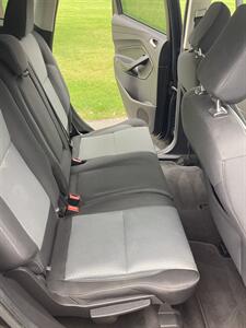 2018 Ford Escape SE   - Photo 9 - Nampa, ID 83687