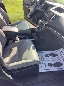 2015 Honda CR-V Touring   - Photo 10 - Nampa, ID 83687