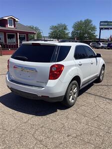 2011 Chevrolet Equinox LT   - Photo 4 - Nampa, ID 83687