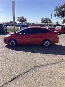 2013 Ford Fiesta SE   - Photo 2 - Nampa, ID 83687