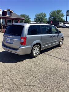 2014 Chrysler Town & Country Touring   - Photo 6 - Nampa, ID 83687