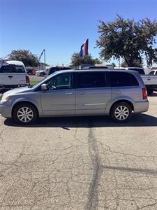 2014 Chrysler Town & Country Touring   - Photo 3 - Nampa, ID 83687