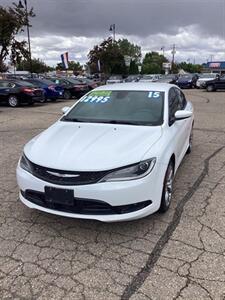 2015 Chrysler 200 S Sedan