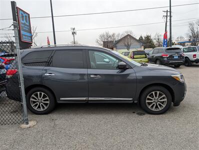 2014 Nissan Pathfinder S   - Photo 2 - Nampa, ID 83687