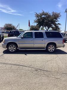 2005 Cadillac Escalade ESV   - Photo 2 - Nampa, ID 83687