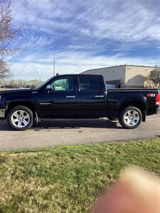 2013 GMC Sierra 1500 SLT   - Photo 2 - Nampa, ID 83687