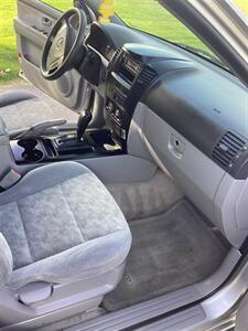 2004 Kia Sorento LX - Photo 10 - Nampa, ID 83687
