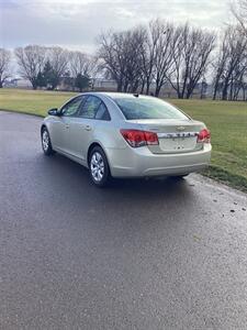 2013 Chevrolet Cruze LS Auto   - Photo 3 - Nampa, ID 83687