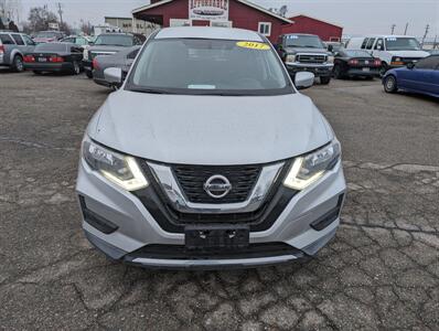 2017 Nissan Rogue S   - Photo 4 - Nampa, ID 83687