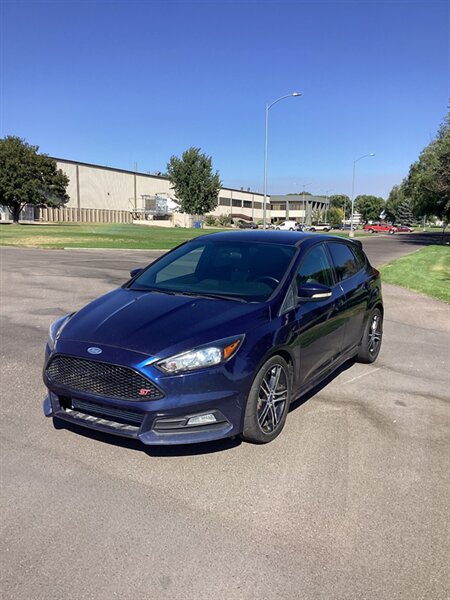 2017 Ford Focus ST - Photo 1 - Nampa, ID 83687