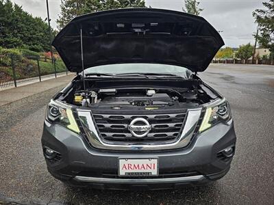 2020 Nissan Pathfinder SL  FWD - Photo 13 - Eugene, OR 97403