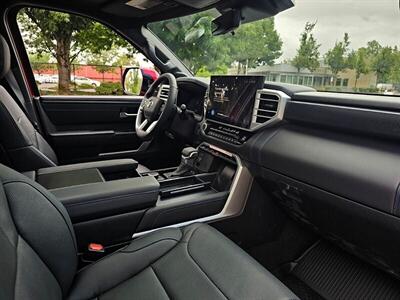 2025 Toyota Sequoia Platinum Hybrid 4WD   - Photo 14 - Eugene, OR 97403