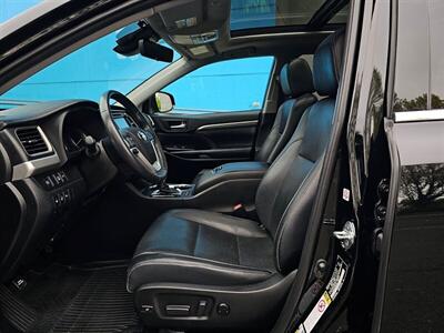 2019 Toyota Highlander Hybrid Limited Platinum AWD   - Photo 24 - Eugene, OR 97403