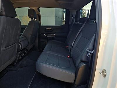 2020 GMC Sierra 1500 SLE Crew Cab 4WD   - Photo 29 - Eugene, OR 97403