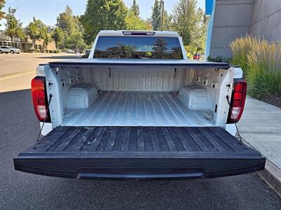 2020 GMC Sierra 1500 SLE Crew Cab 4WD   - Photo 7 - Eugene, OR 97403