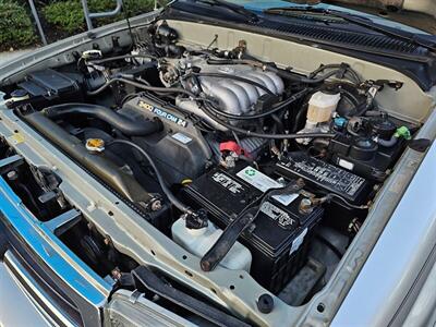 1999 Toyota 4Runner Limited - Photo 15 - Eugene, OR 97403