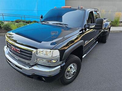 2006 GMC Sierra 3500 SLT 4WD Diesel Dually   - Photo 2 - Eugene, OR 97403
