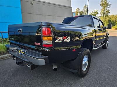 2006 GMC Sierra 3500 SLT 4WD Diesel Dually   - Photo 7 - Eugene, OR 97403