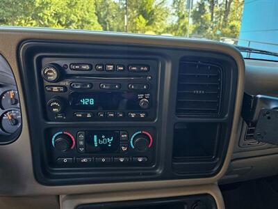 2006 GMC Sierra 3500 SLT 4WD Diesel Dually   - Photo 16 - Eugene, OR 97403