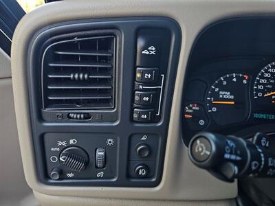 2006 GMC Sierra 3500 SLT 4WD Diesel Dually   - Photo 17 - Eugene, OR 97403