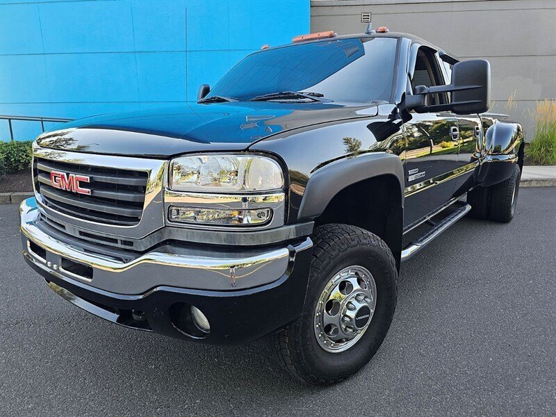 2006 GMC Sierra 3500 SLT 4WD Diesel Dually - Photo 1 - Eugene, OR 97403