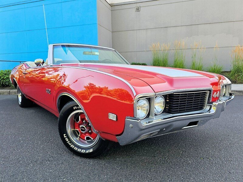 1969 Oldsmobile 442 Convertible - Photo 1 - Eugene, OR 97403