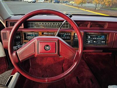 1989 Cadillac DeVille   - Photo 22 - Eugene, OR 97403