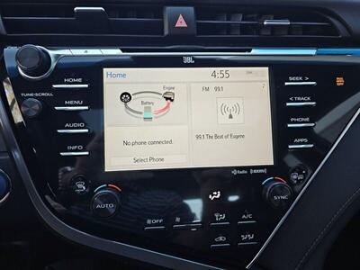 2018 Toyota Camry XLE  Hybrid - Photo 23 - Eugene, OR 97403