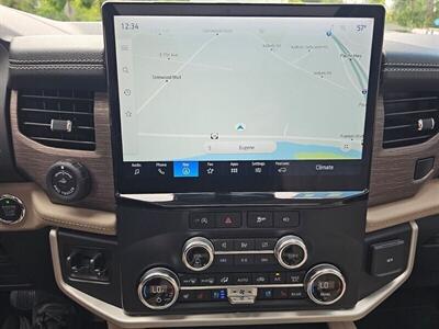 2023 Ford Expedition Limited   - Photo 19 - Eugene, OR 97403