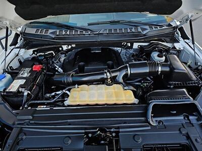 2017 Ford F-150 SuperCrew Platinum Edition 4WD   - Photo 16 - Eugene, OR 97403