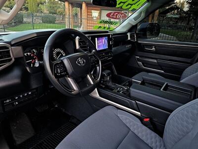 2023 Toyota Tundra SR5  CrewMax 4WD - Photo 25 - Eugene, OR 97403