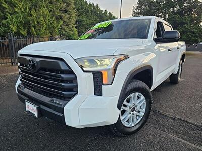 2023 Toyota Tundra SR5  CrewMax 4WD