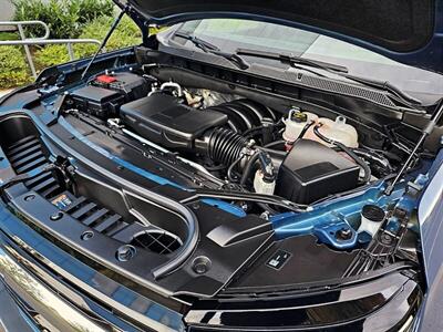 2025 Chevrolet Tahoe LS   - Photo 15 - Eugene, OR 97403