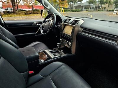 2014 Lexus GX 460  AWD - Photo 22 - Eugene, OR 97403