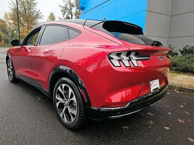 2021 Ford Mustang Mach-E Premium AWD   - Photo 8 - Eugene, OR 97403