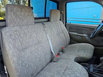 2004 Toyota Tacoma 4WD Standard Cab   - Photo 20 - Eugene, OR 97403