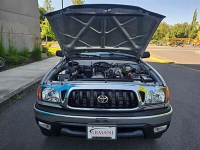 2004 Toyota Tacoma 4WD Standard Cab   - Photo 12 - Eugene, OR 97403