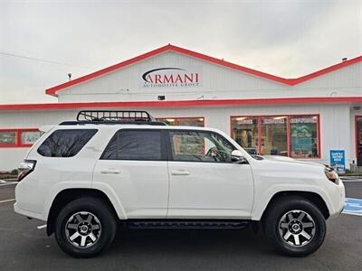 2021 Toyota 4Runner TRD Off-Road 4WD Premium   - Photo 9 - Eugene, OR 97403