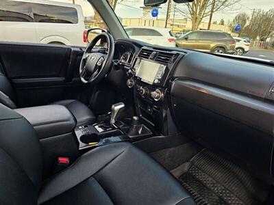 2021 Toyota 4Runner TRD Off-Road 4WD Premium   - Photo 20 - Eugene, OR 97403