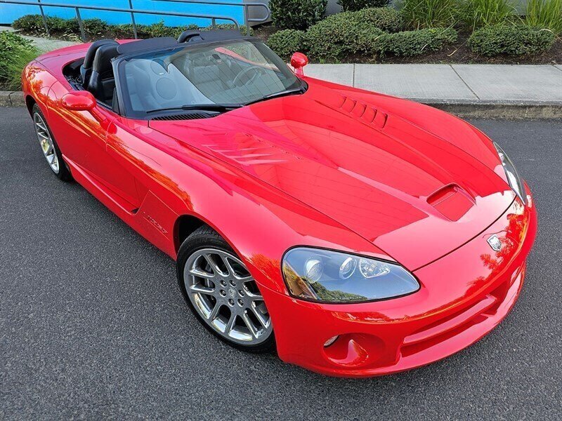 2003 Dodge Viper SRT-10  