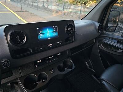 2022 Mercedes-Benz Sprinter 3500   - Photo 25 - Eugene, OR 97403