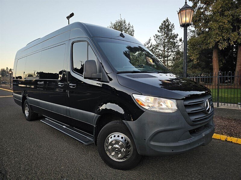 2022 Mercedes-Benz Sprinter 3500  