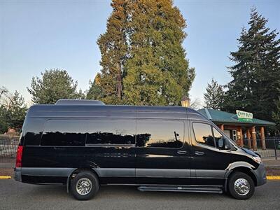 2022 Mercedes-Benz Sprinter 3500   - Photo 2 - Eugene, OR 97403